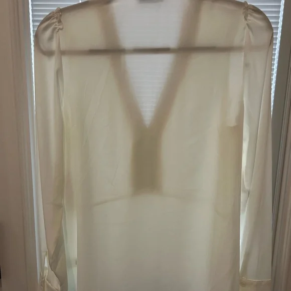 Brand New with tags Bailey 44 blouse - Picture 2 of 3